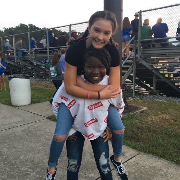 Meet your Posher, Haley - Picture 1 of 1